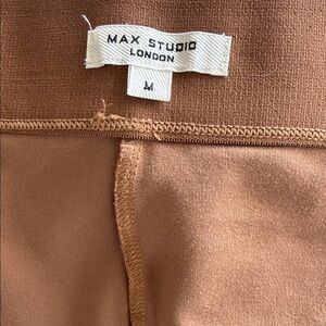Max Studio London Rust Brown Leggings